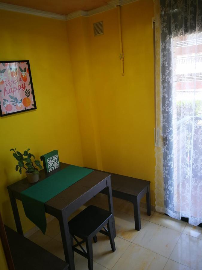 8Beds Vila-Seca Εξωτερικό φωτογραφία